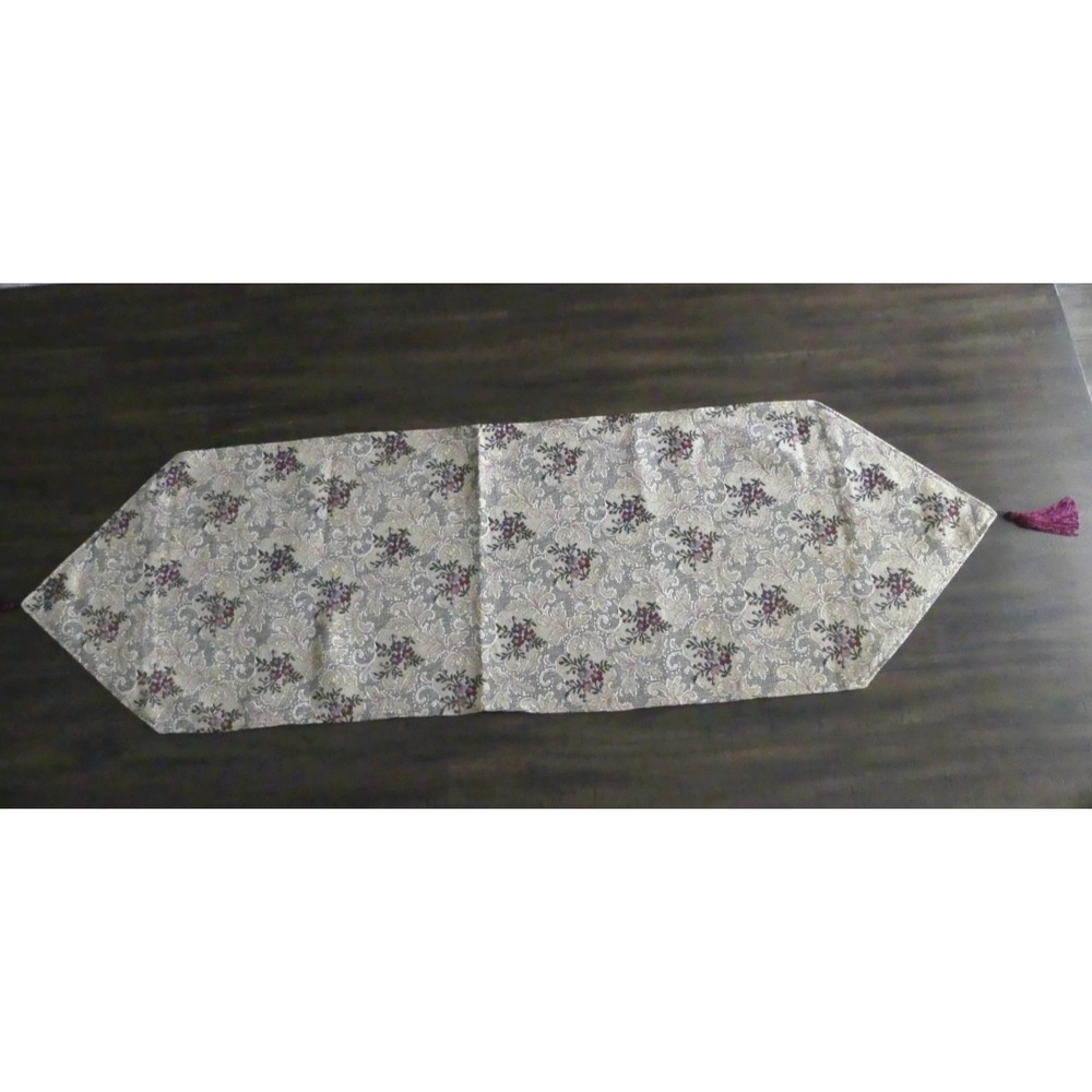 Vtg Victorian‎ Style Woven Tapestry Floral Table Runner Removeable Tassels 18x68
